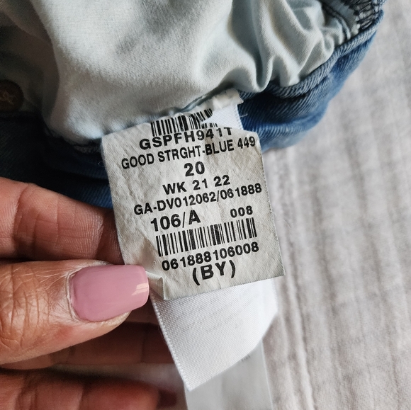 Good American Jeans - Picture 5 of 6